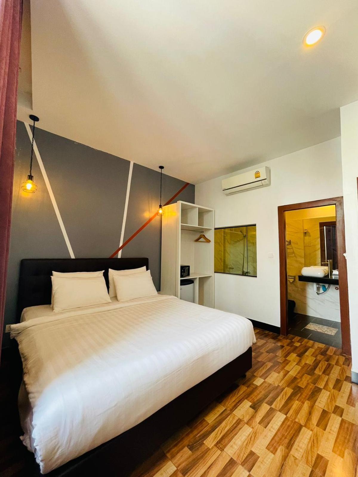 De Hotel Phnom Penh Zewnętrze zdjęcie